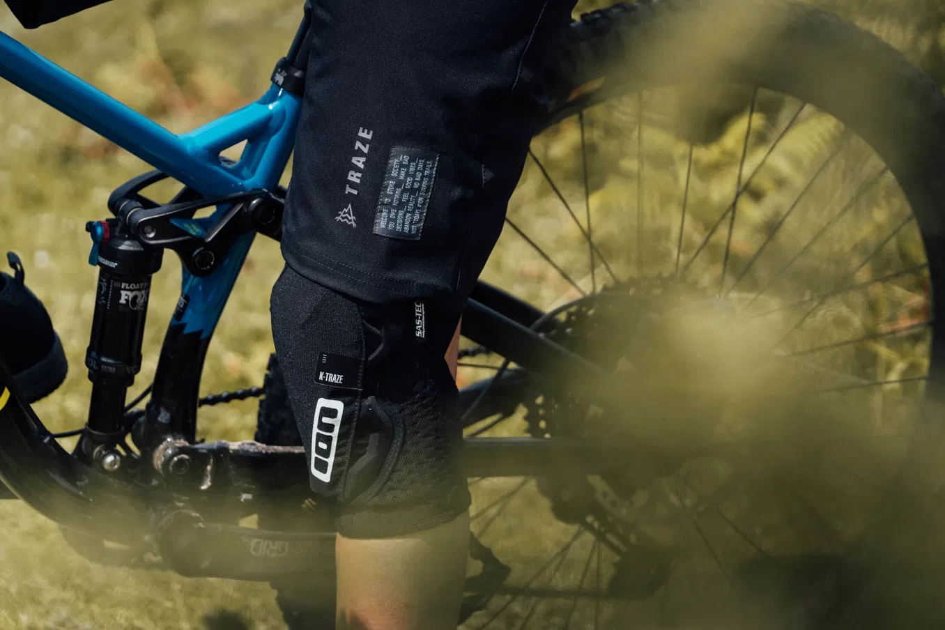 ION K-Traze Knee Pads - Image 4