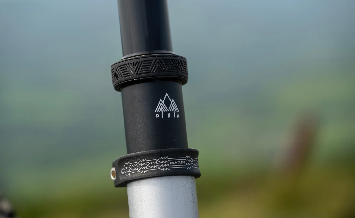 Marin Alpine Trail XR - Enduro Mountain Bike - Image 15