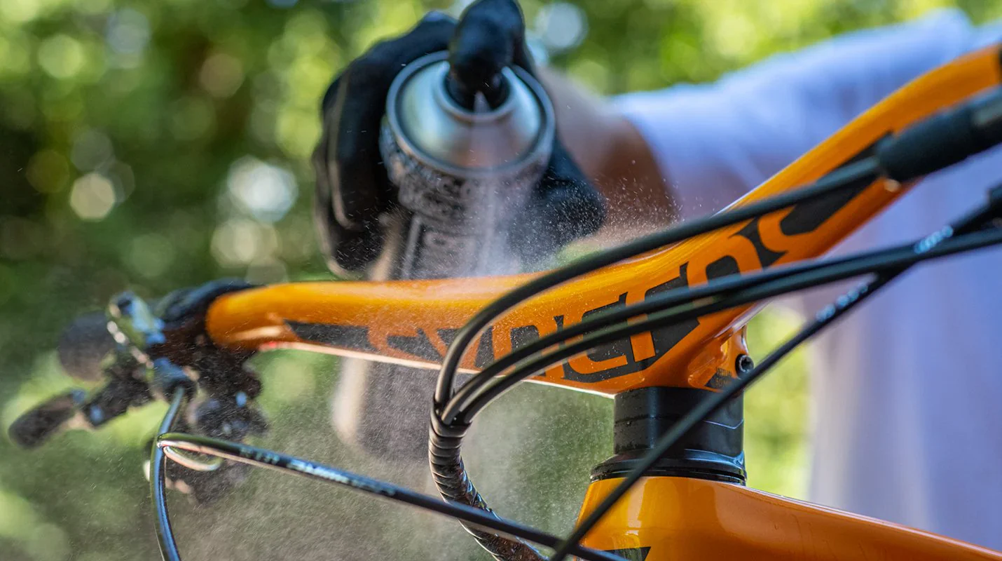 Muc-Off 8-in-One Bike Cleaning Kit - Image 12