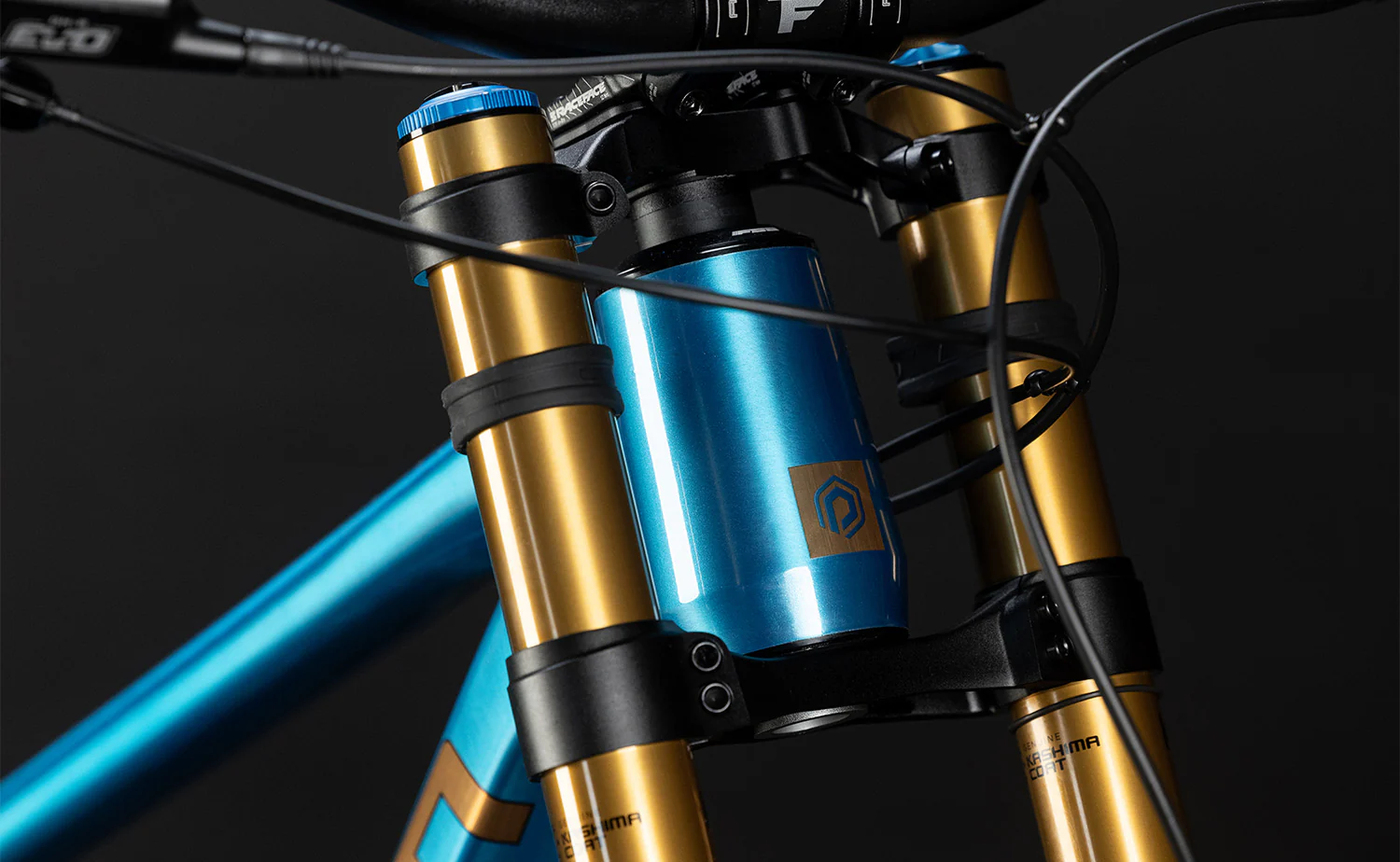 Polygon Collosus DH9 - Downhill Bike - Image 9