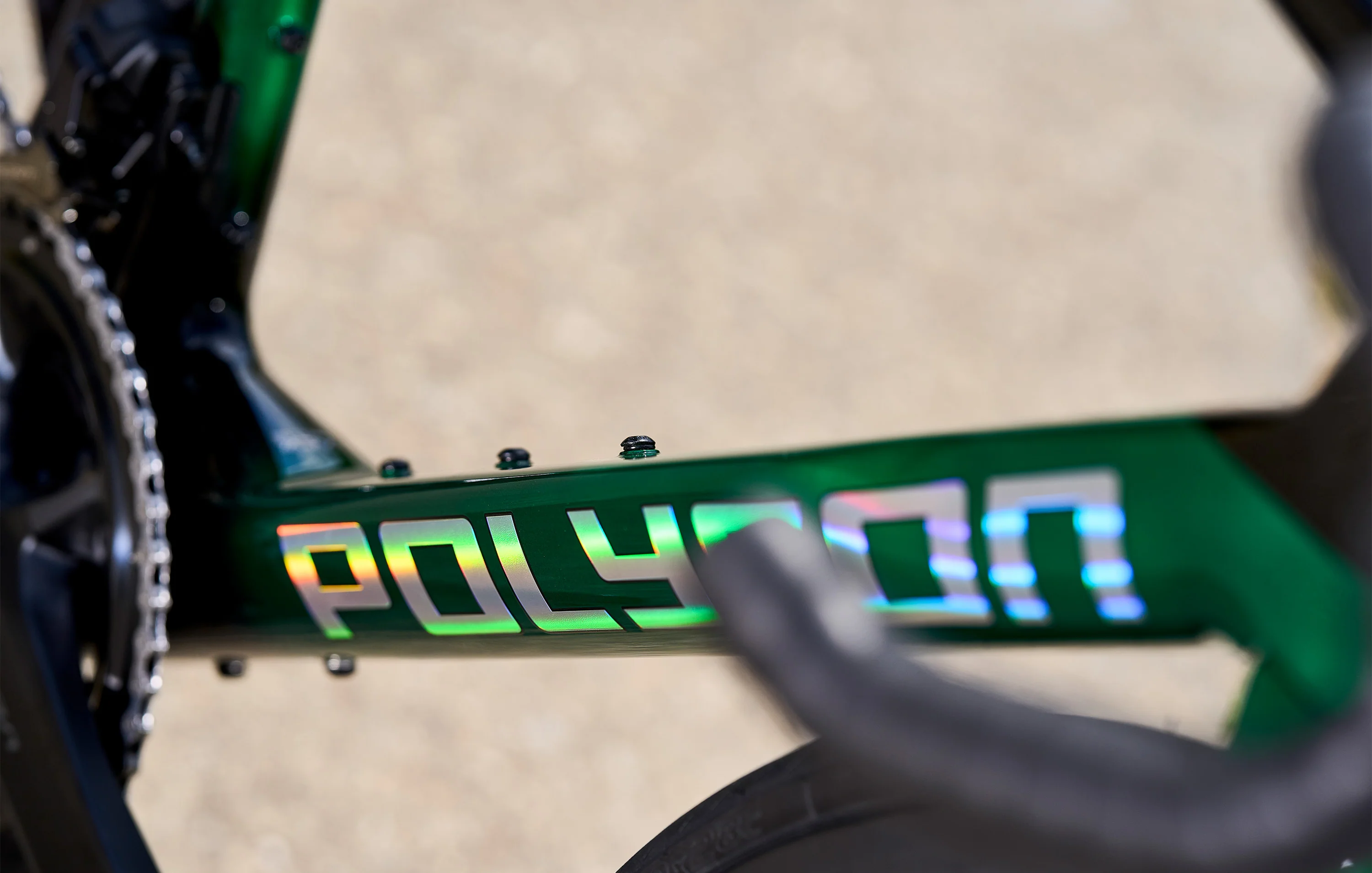 Polygon Helios A8 - Ultegra Di2 Carbon Road Bike - Image 10