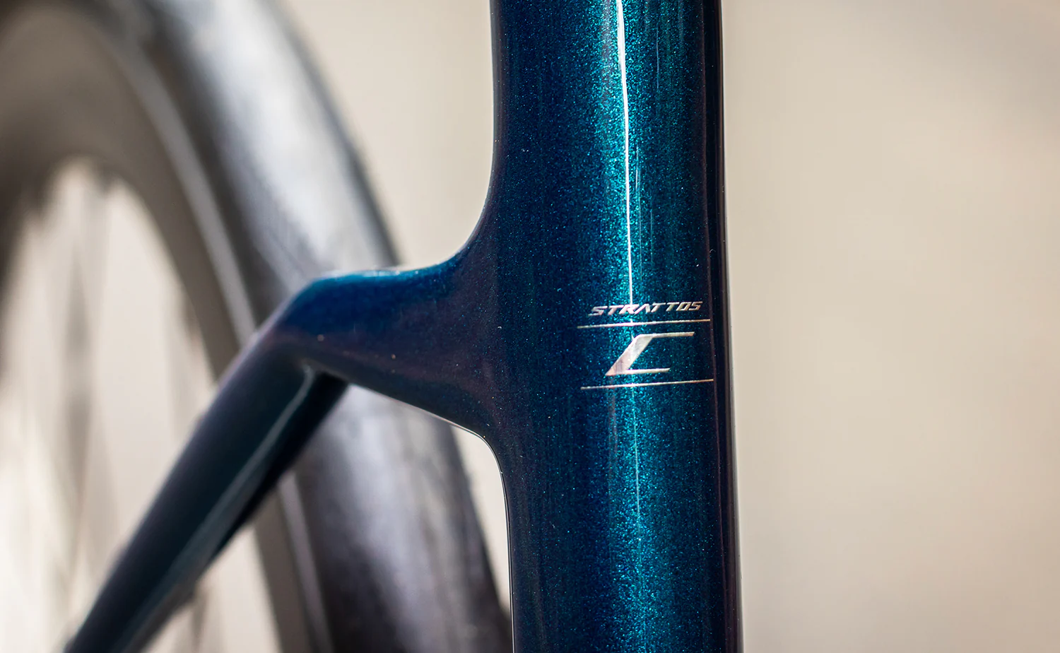 Polygon Strattos C7 - 105 Di2 Carbon Endurance Bike - Image 13