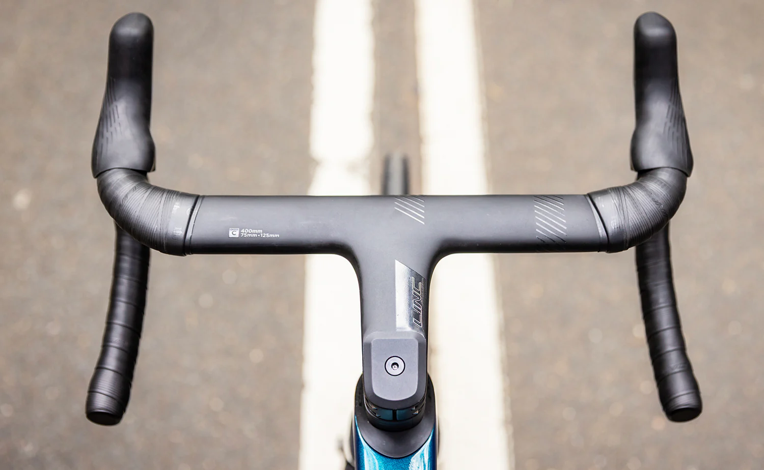 Polygon Strattos C7 - 105 Di2 Carbon Endurance Bike - Image 16