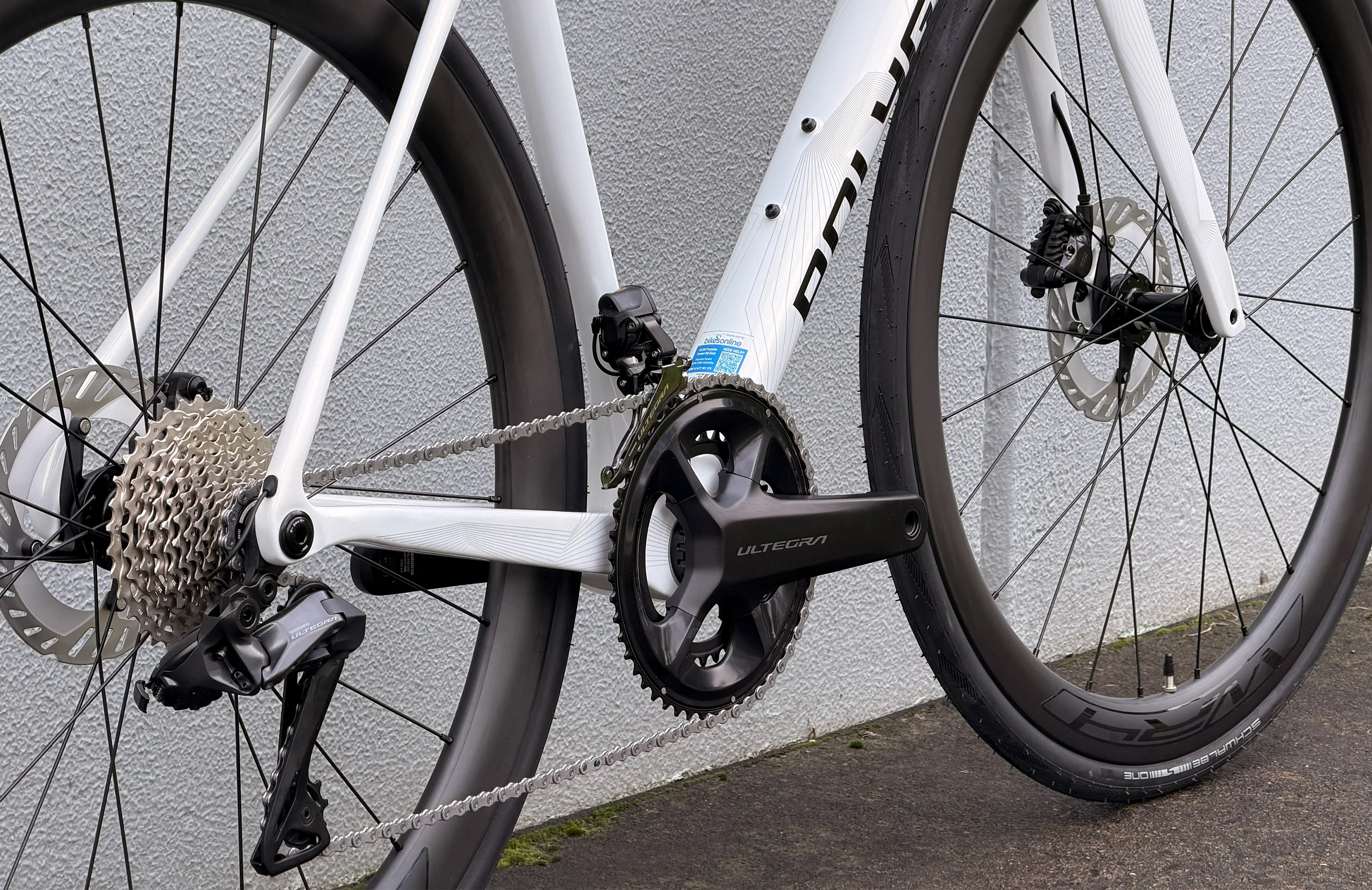 Polygon Strattos C8 - Ultegra Di2 Carbon Endurance Bike - Image 5