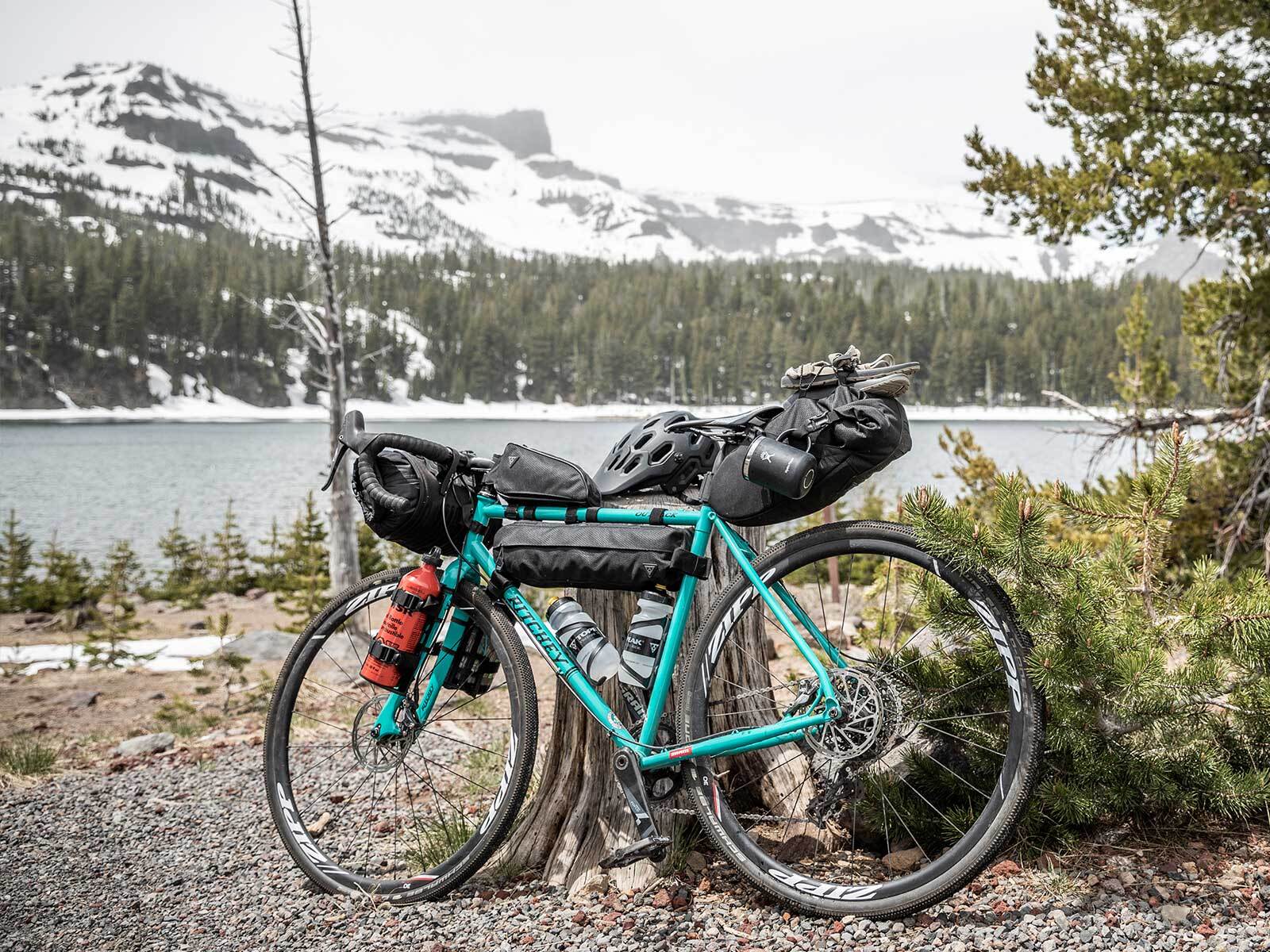 Topeak MidLoader (4.5L) - Bikepacking Frame Bag - Image 3